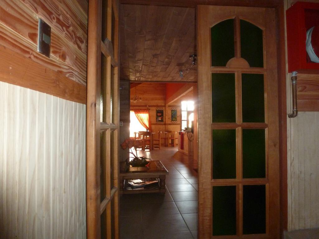 Hostal Pucon Sur Rum bild